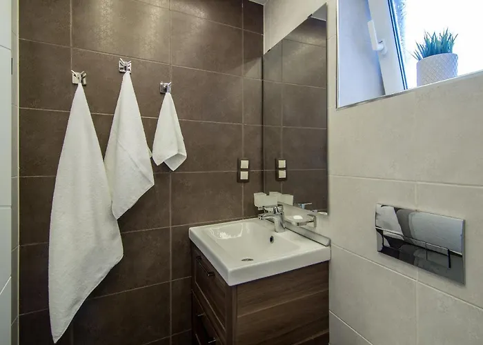 Modern Flat Nearby Center Fast Internet Appartement